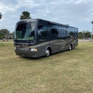 2013 Thor Motor Coach Class A RV Palazzo 33.1