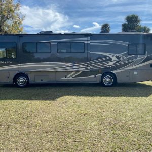 2013 Thor Motor Coach Class A RV Palazzo 33.1