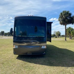 2013 Thor Motor Coach Class A RV Palazzo 33.1