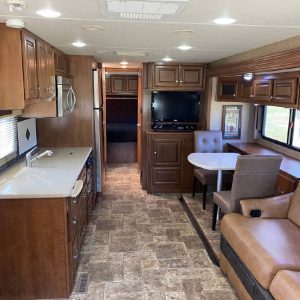 2013 Thor Motor Coach Class A RV Palazzo 33.1