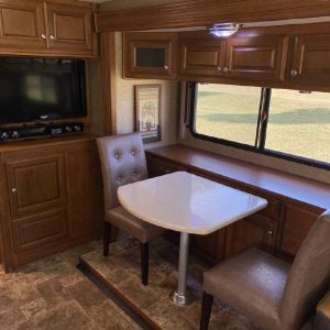 2013 Thor Motor Coach Class A RV Palazzo 33.1