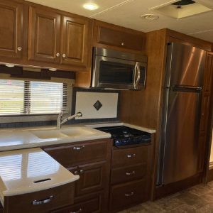 2013 Thor Motor Coach Class A RV Palazzo 33.1