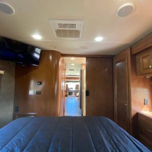 2013 Thor Motor Coach Class A RV Palazzo 33.1