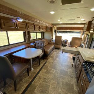 2013 Thor Motor Coach Class A RV Palazzo 33.1