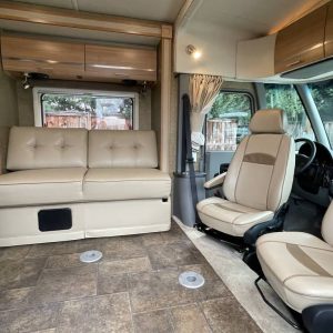 2013 Winnebago VIA 25Q