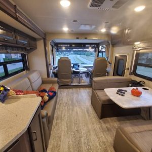 2019 Thor Motor Coach Class A RV HURRICANE 29M