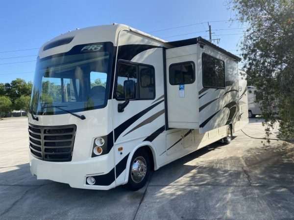 2017 Forest River Class A RV FR3 32DS