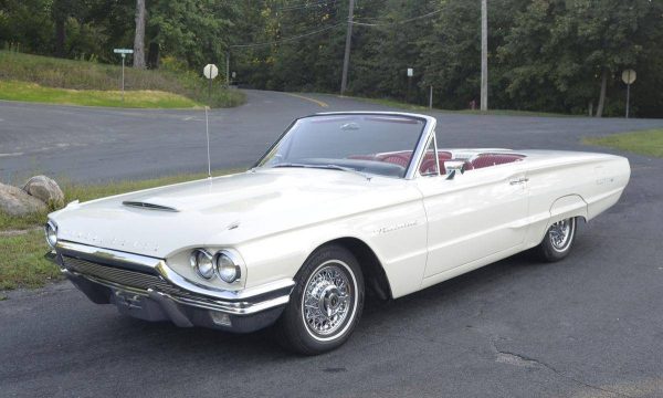 1964 Ford Thunderbird