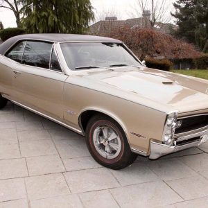 1966 Pontiac GTO Royal Bobcat Hardtop. 389