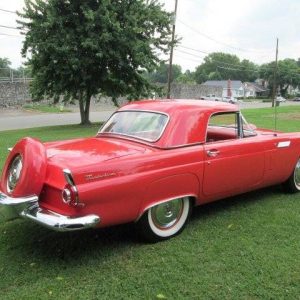 1956 Ford Thunderbird