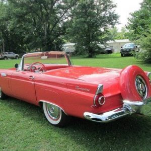 1956 Ford Thunderbird