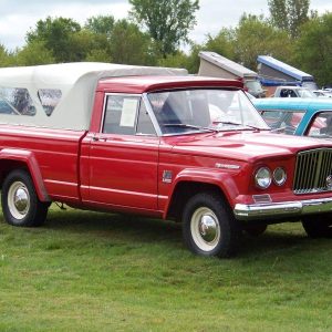 1967 Jeep Gladiator Townside 6 1/2′ Box With Witco Topper