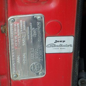 1967 Jeep Gladiator Townside 6 1/2′ Box With Witco Topper