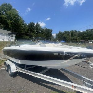 2003 Cobalt 220BR