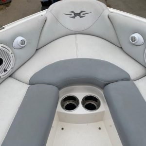 2003 MasterCraft X-9 Wakeboard Boat