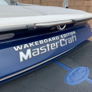 2003 MasterCraft X-9 Wakeboard Boat