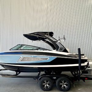 2020 Regal 2300 RX Surf