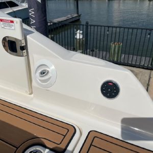 2015 Sea Ray 270 Sundeck