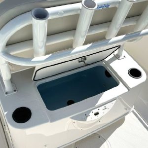 2020 Boston Whaler Montauk 210