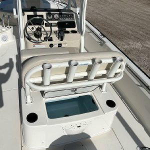 2020 Boston Whaler Montauk 210