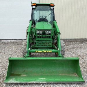 2016 John Deere 4052R