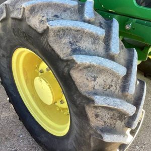 2016 John Deere 6120E MFWD