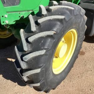 2016 John Deere 6120E MFWD