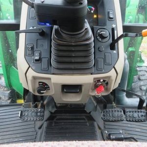 2015 John Deere 5065E