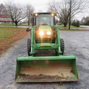 2015 John Deere 5065E