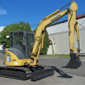 2006 KOMATSU PC50MR-2