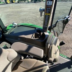 2018 John Deere 5125R MFWD