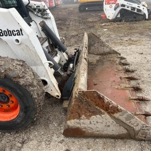 2004 BOBCAT S220