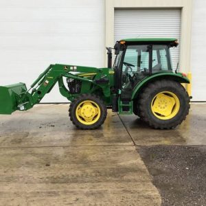 2016 John Deere 5065E