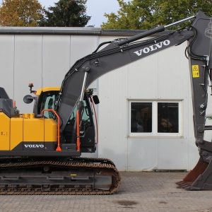 2022 VOLVO EC140EL