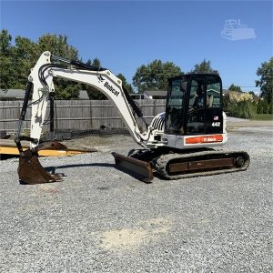 2005 BOBCAT 442