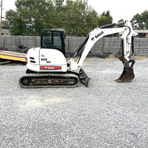 2005 BOBCAT 442