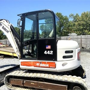 2005 BOBCAT 442