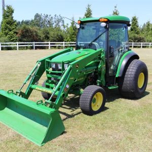 2016 John Deere 4066R Tractor