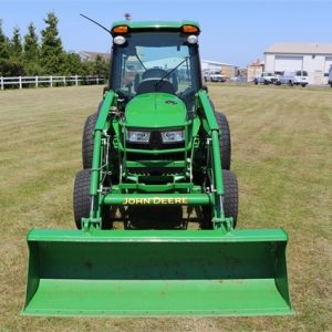 2016 John Deere 4066R Tractor