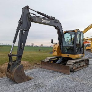 2015 DEERE Excavators 75G