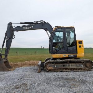 2015 DEERE Excavators 75G