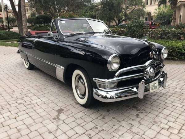 1950 Ford Custom Deluxe