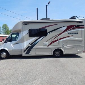 2019 Thor Class C RV Gemini 24TF