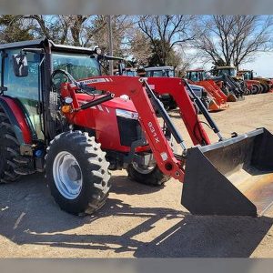 2016 Massey-Ferguson 4708