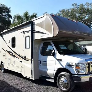 2018 Winnebago Class C RV Minnie Winnie 31K