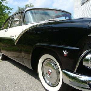 1955 Ford Crown Victoria Skyliner