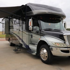 2008 Gulf Stream Class C RV SUPERNOVA 6331