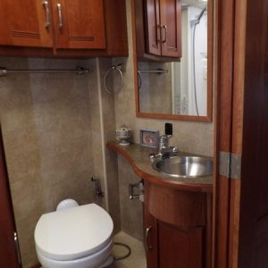 2016 Winnebago Class C RV Aspect 27K