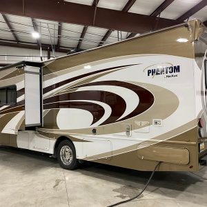 2017 Nexus Phantom Class C RV 35SC