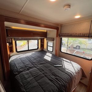 2019 Tiffin Motorhomes Class C RV Wayfarer 24TW